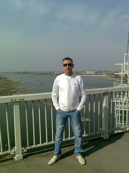 Николай Ляховец