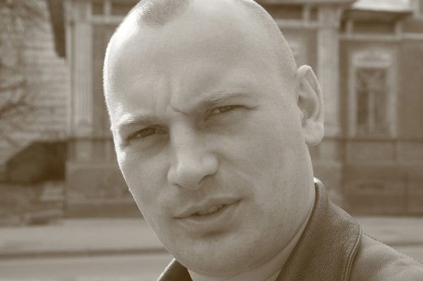 Александр Мазур