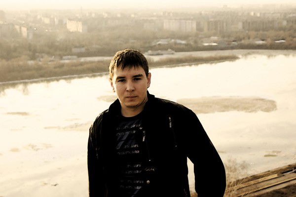 Николай Перов