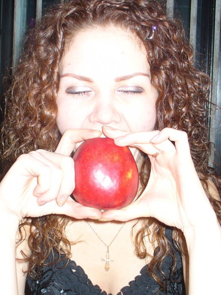 Ксения Кнельц