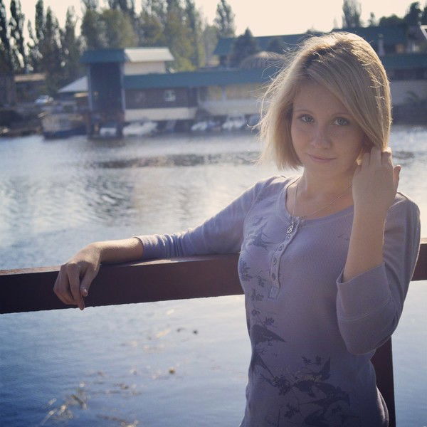 Влада Иващенко