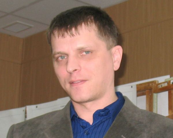 Олег Сакерин