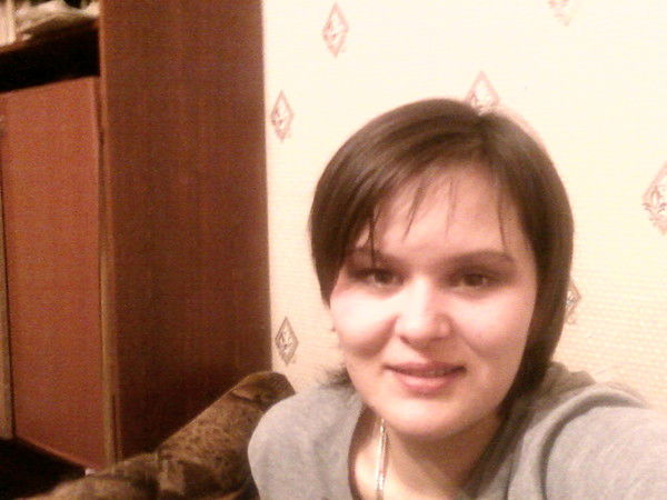 Анна Попова