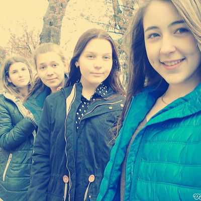 Віка Веляник