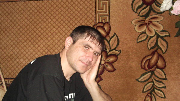 Виктор Дубов