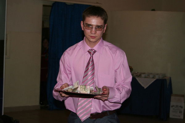 Артем Белов