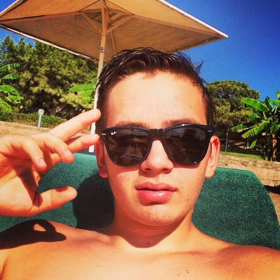 Денис Королев