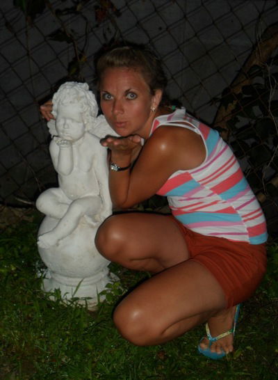 Оля Егорова