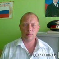 Леонид Токарев