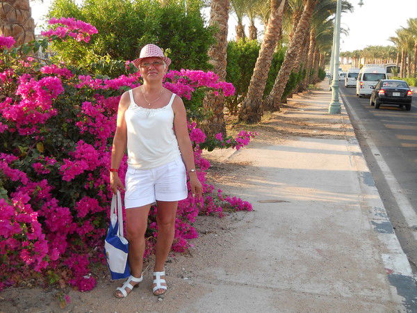 Анна Алпысбаева