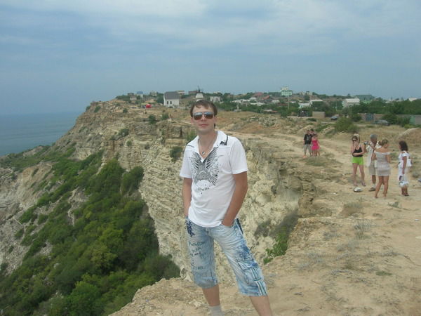 Александр Зубов