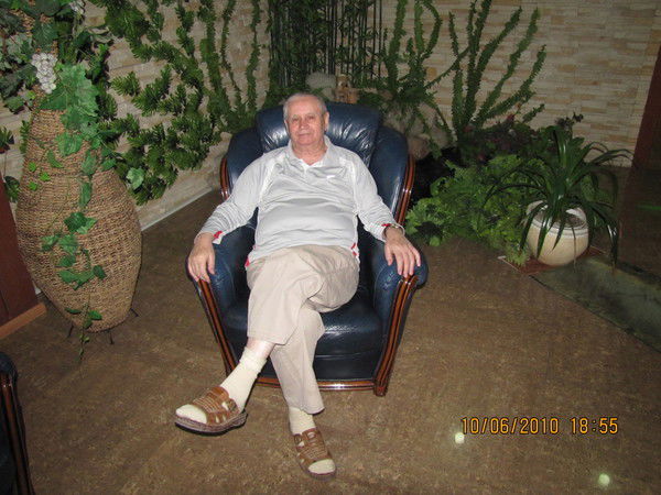 Анатолий Зубцов