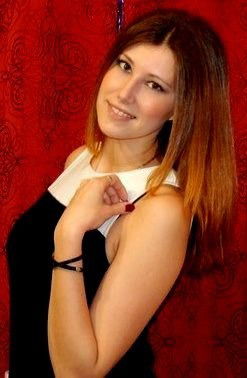 Алёна Курманова