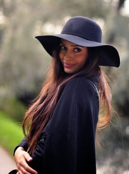 Юля Петрова