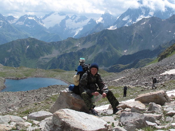 Николай Сериков