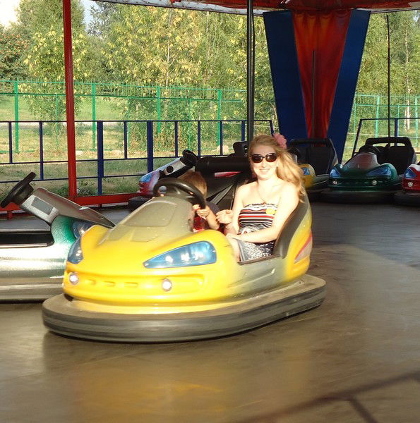 Елена Попова