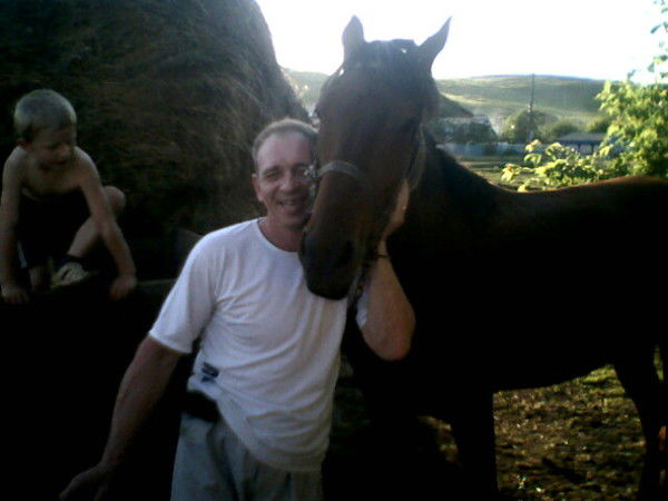 Журавлев Роберт