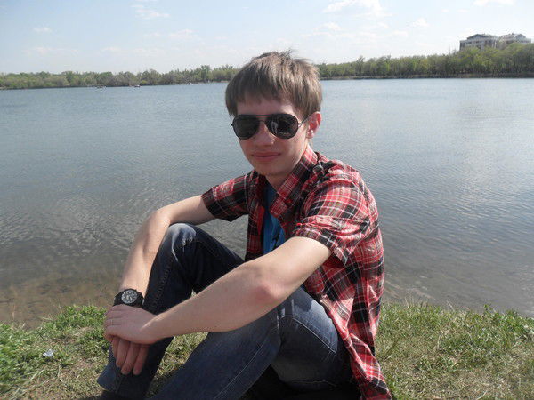 Максим Плахотнюк