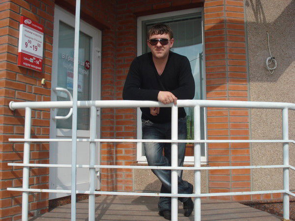 Анатолий Кучеренко