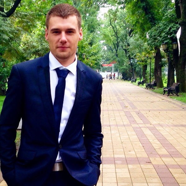 Максим Родионов