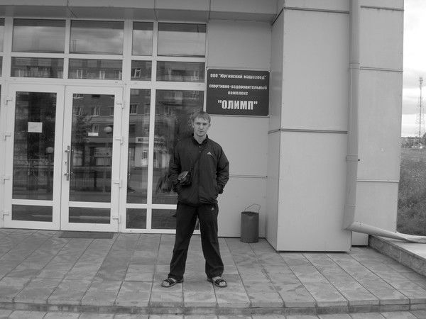 Алексей Захаров