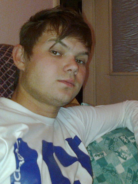 Лайэм Уваров