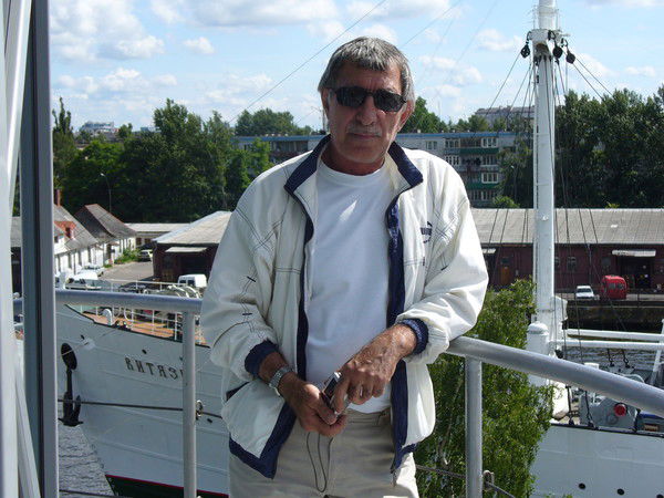 Анатолий Лукьянцев