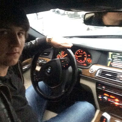 Влад Латынин