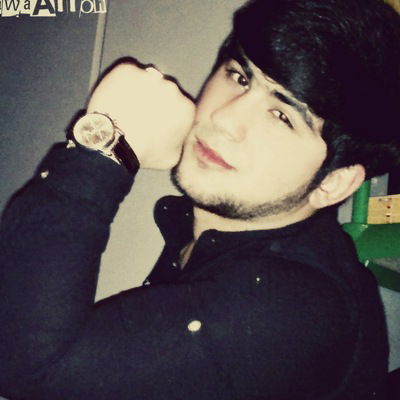 Комрон Курбонали