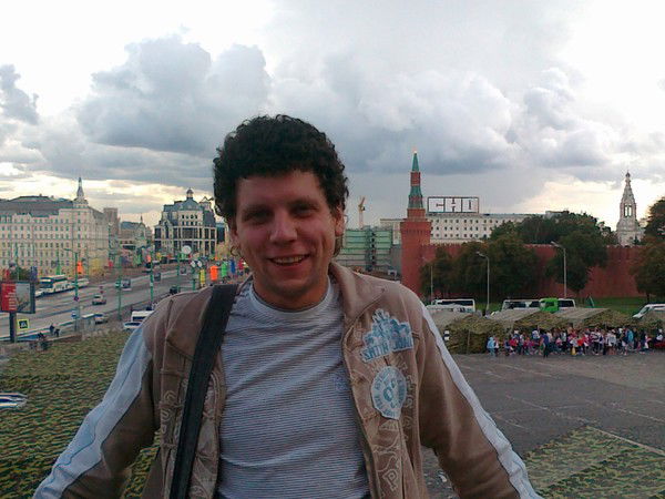 Антон Пашков