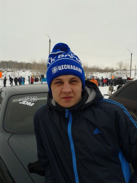 Павел Исаенко