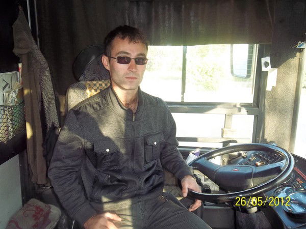 Руслан Кокшаров