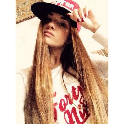 Анна Леонтьева