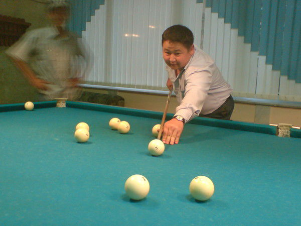 Zair Садыралиев