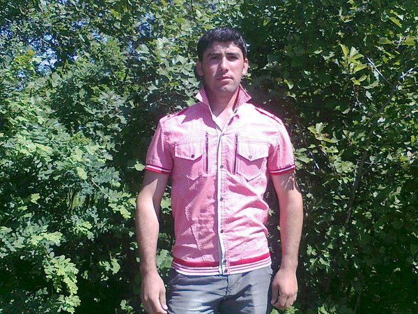 Навруз Саломов