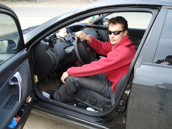 Андрей Наумов