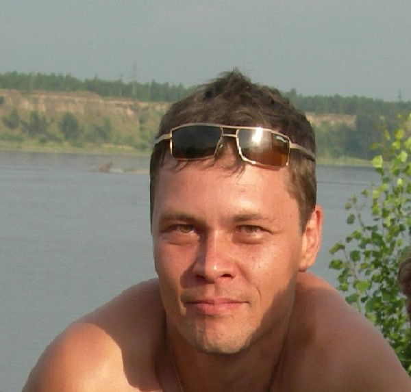 Дмитрий Золотарёв