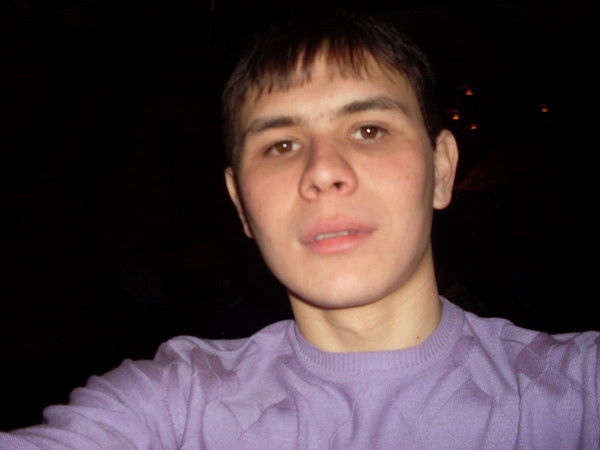 Женя Пустовалов