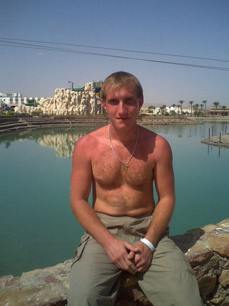 Антон Платонов