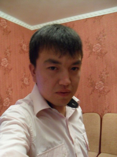 Медет Каримов