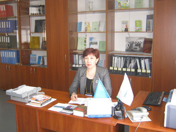 Алуа Ахметжанова