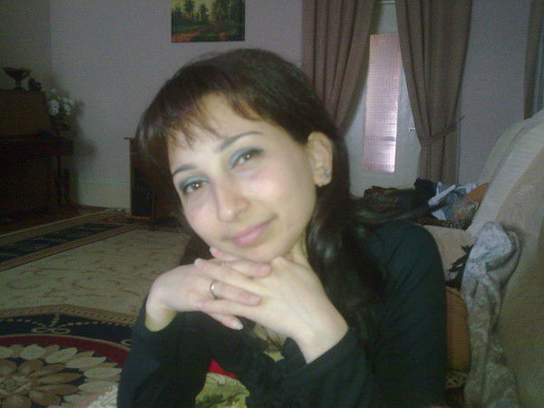 Лена Халилова