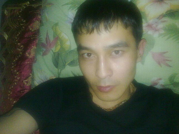 Асхат •••