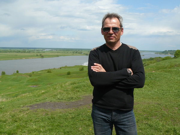 Алексей Шаров