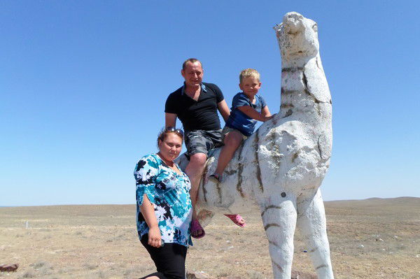 Евгений Жуков