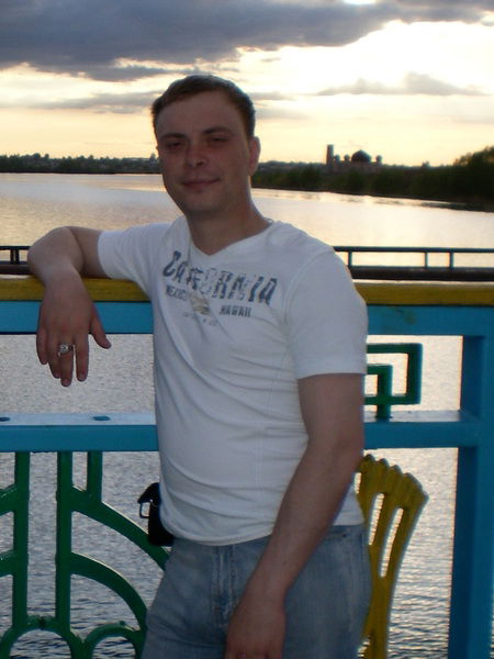 Валера Алпаров