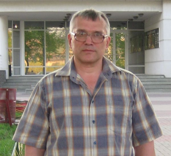 Андрей Собакин