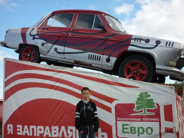 Максим Ковидяев