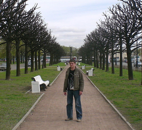 Анатолий Савенок