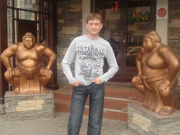 Сергей Попов